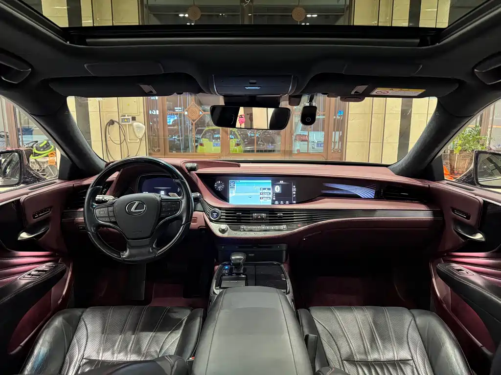 Lexus LS 2018 500h Executive Edition National V купить на сайте DeffCars