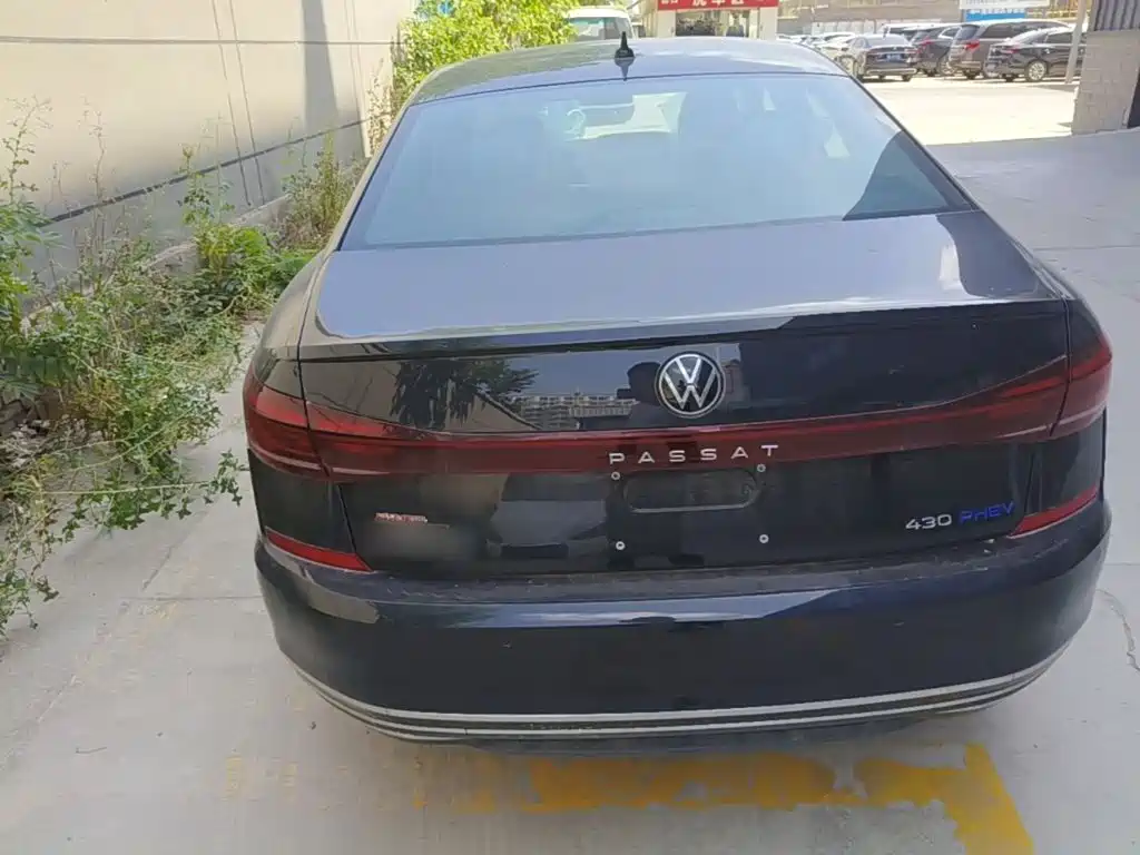 Passat Plug-in Hybrid 2025 430PHEV Hybrid Business Edition купить на сайте DeffCars