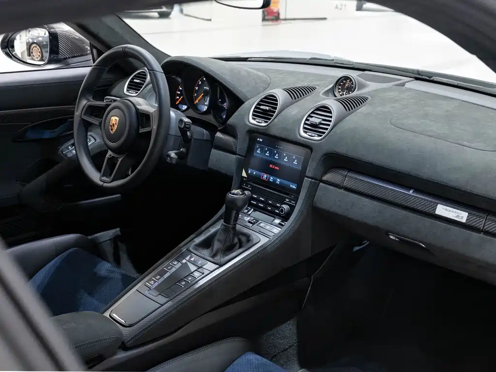 Porsche 718 2022 Cayman GT4 RS 4.0L купить на сайте DeffCars