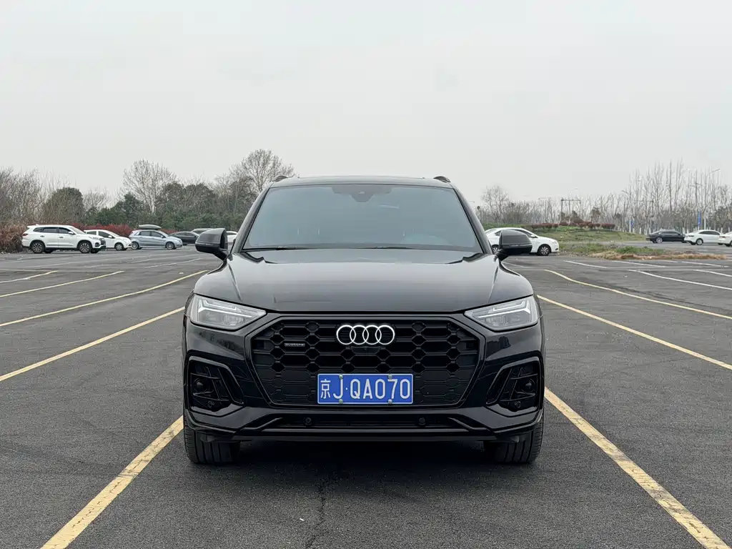 Audi Q5L 2024 45 TFSI luxury and dynamic model купить на сайте DeffCars
