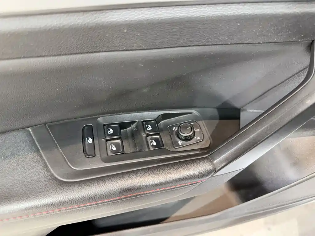 Lavida 2023 280TSI DSG Starry Sky Full Edition купить на сайте DeffCars