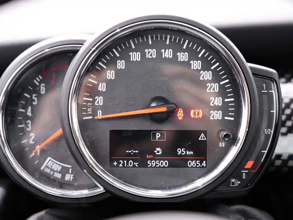 MINI 2019 2.0T COOPER S Classic Five-Door Edition купить на сайте DeffCars