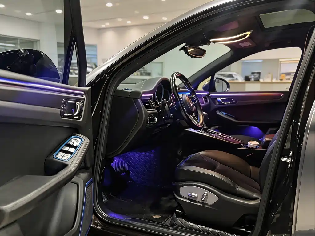 Macan 2017 Macan 2.0T купить на сайте DeffCars