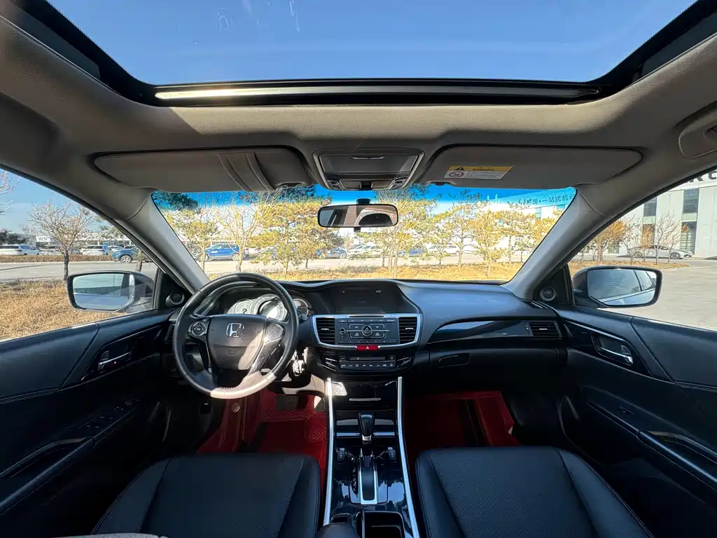 Accord 2016 2.0L Elite Edition купить на сайте DeffCars