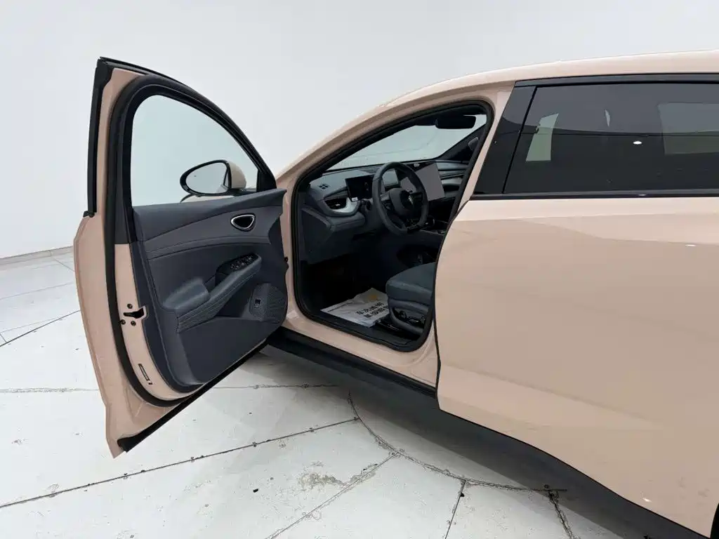 Seal 06GT 2025 Smart Driving Edition 605 Heat Wave Edition купить на сайте DeffCars