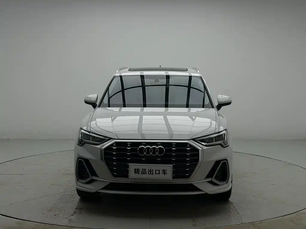 Audi Q3 2023 35 TFSI Fashionable and Dynamic (1.4T) купить на сайте DeffCars