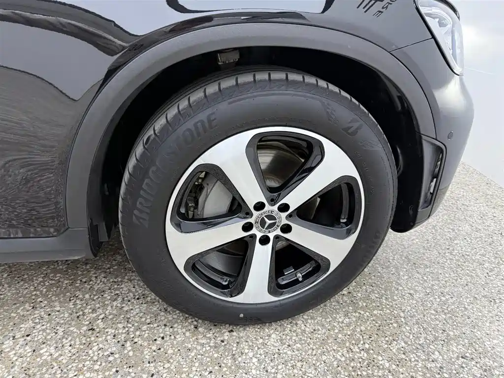 Mercedes-Benz GLC 2022 facelift three GLC 260 L 4MATIC dynamic type купить на сайте DeffCars