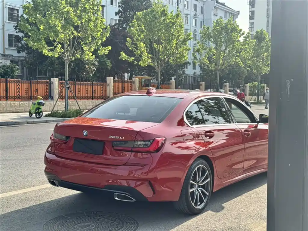 BMW 3 Series 2021 325Li M Sports Package купить на сайте DeffCars