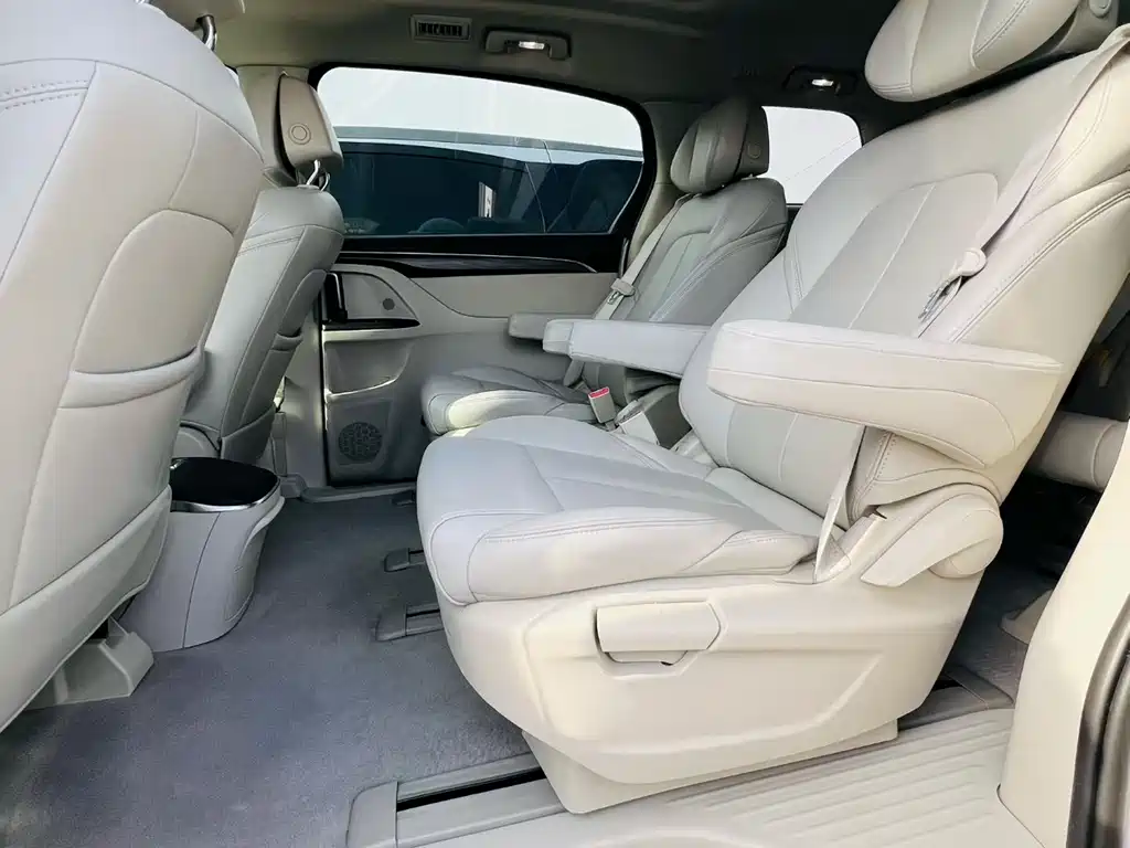 Buick GL8 2023 ES Lu Zun Comfort Type купить на сайте DeffCars