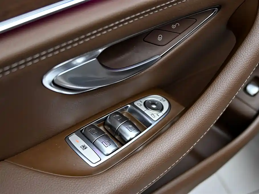 Mercedes-Benz E-Class 2023 facelift E 300 L luxury model купить на сайте DeffCars