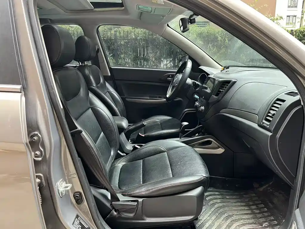 Changan CS35 2012 1.6L automatic luxury model National V купить на сайте DeffCars