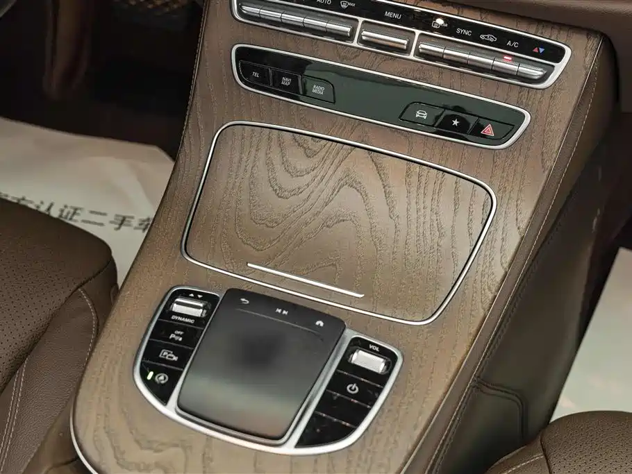 Mercedes-Benz E-Class 2023 E 300 L Fashion купить на сайте DeffCars