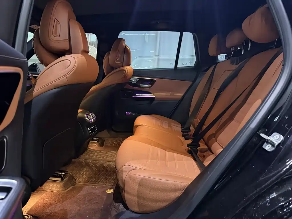 Mercedes-Benz GLC 2024 GLC 260 L 4MATIC luxury model 5 seats купить на сайте DeffCars