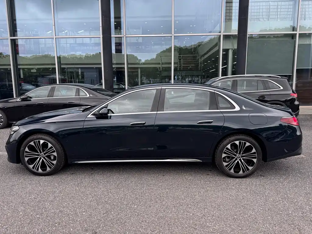 Mercedes-Benz E-Class New Energy 2024 E 350 e L plug-in hybrid sports sedan купить на сайте DeffCars
