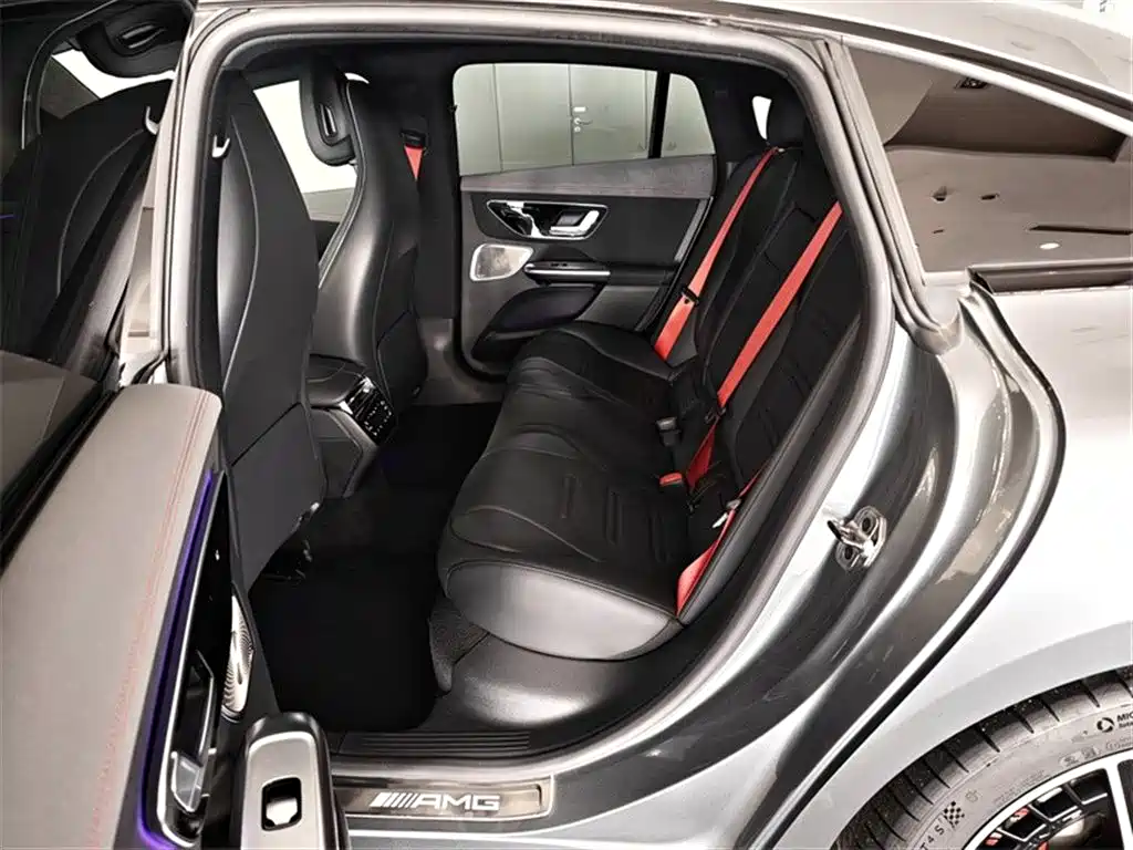 Mercedes-Benz EQE AMG 2023 AMG EQE 53 4MATIC+ купить на сайте DeffCars