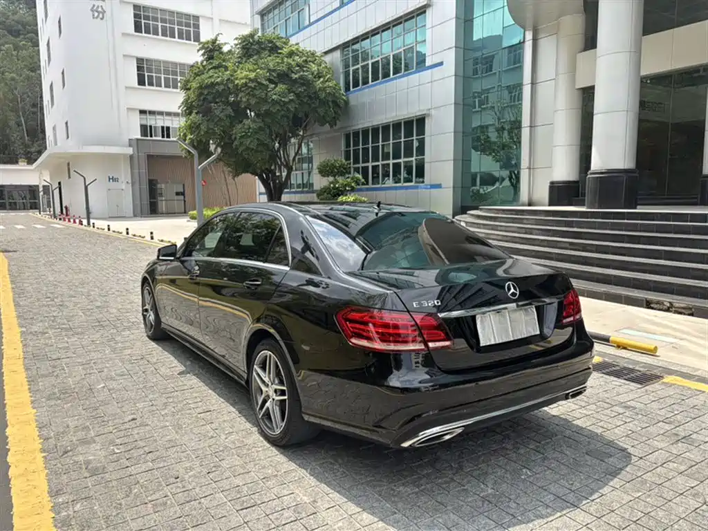 Mercedes-Benz E-Class 2015 E 320 L Sports купить на сайте DeffCars