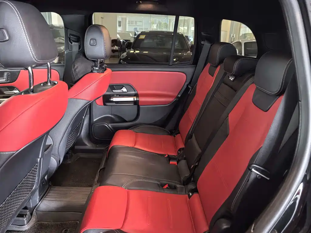 Mercedes-Benz GLB AMG 2021 facelift AMG GLB 35 4MATIC купить на сайте DeffCars