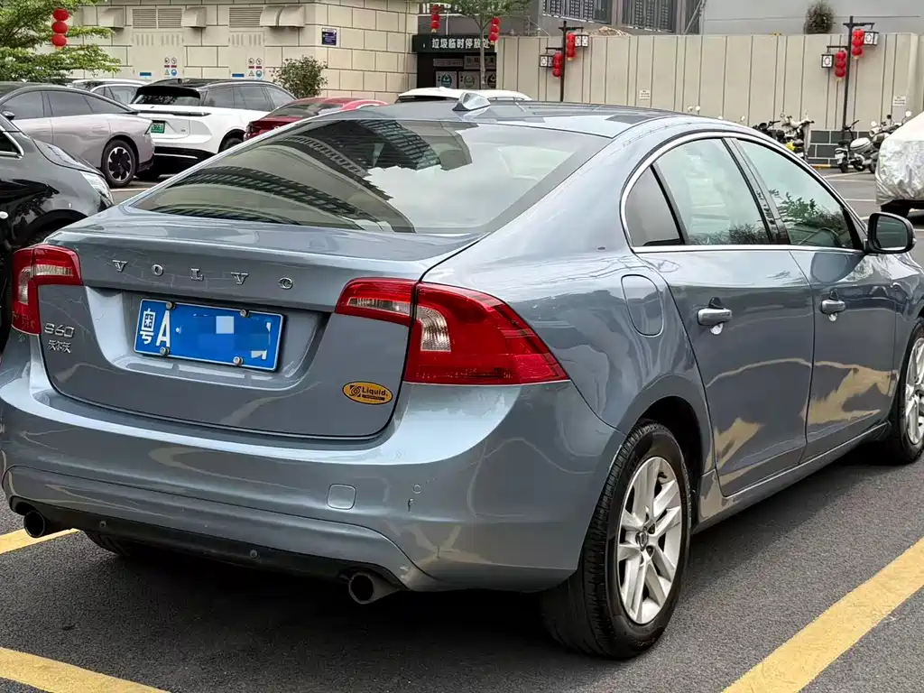 Volvo S60 2018 S60L T3 Smart Edition купить на сайте DeffCars