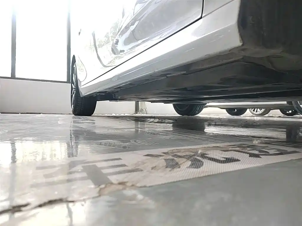 Camry 2021 2.5G Deluxe Edition купить на сайте DeffCars