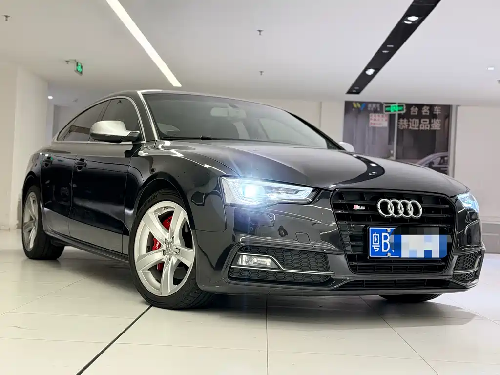 Audi A5 imported 2016 facelift Sportback 45 TFSI comfort model купить на сайте DeffCars