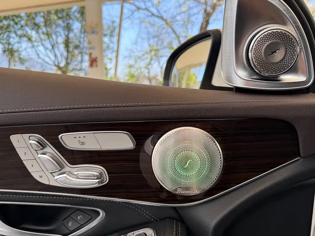 Mercedes-Benz GLC 2019 GLC 260 4MATIC luxury model купить на сайте DeffCars