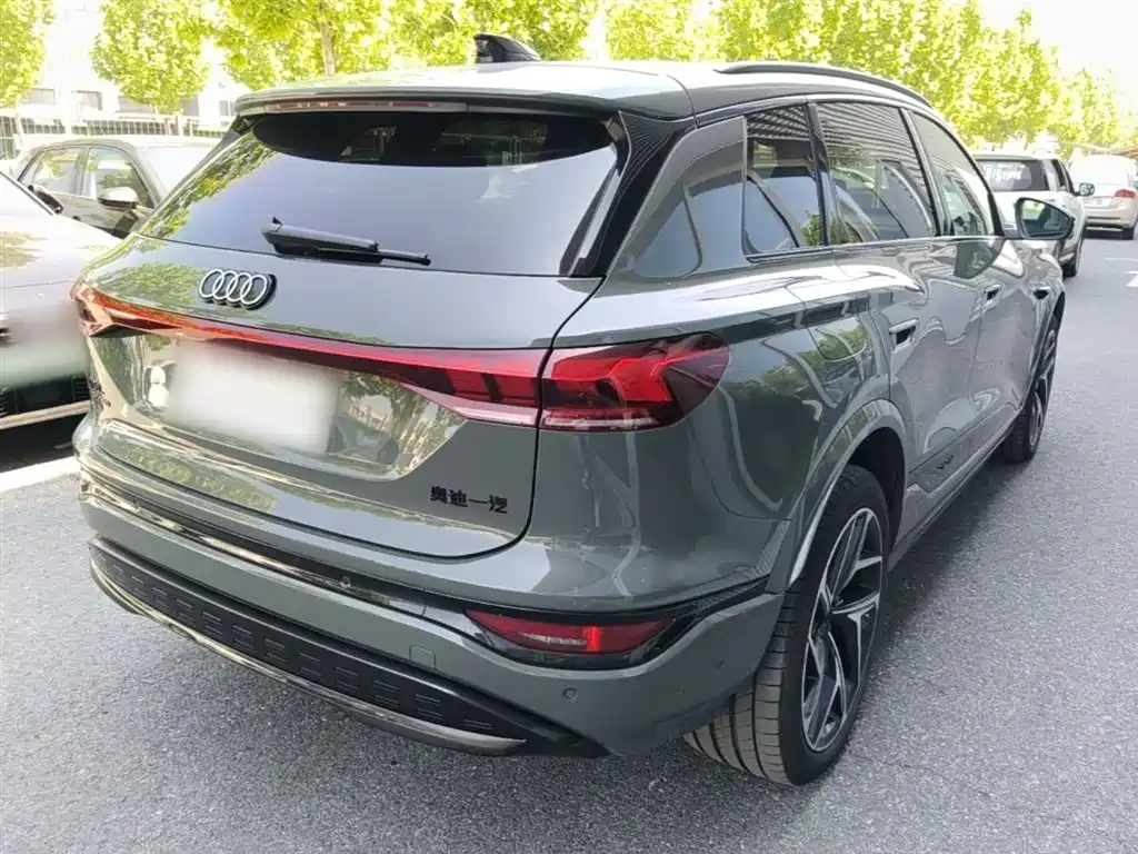 Audi Q6L e-tron 2026 first pilot version купить на сайте DeffCars