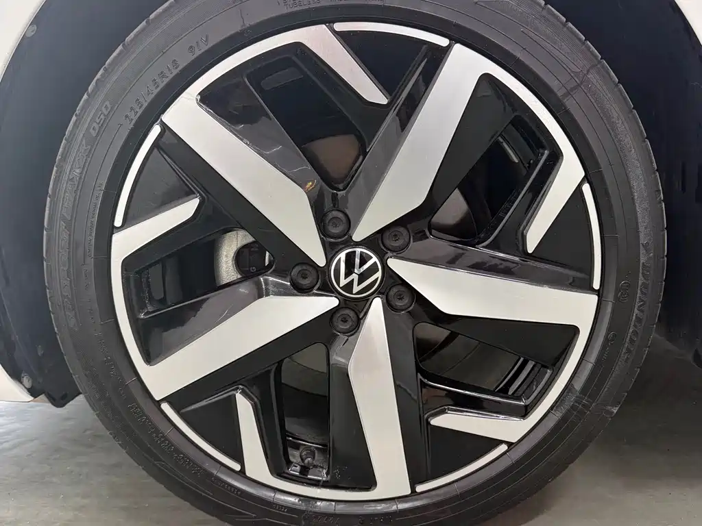 Lingdu 2023 Lingdu L 280TSI DSG Hot Edition купить на сайте DeffCars