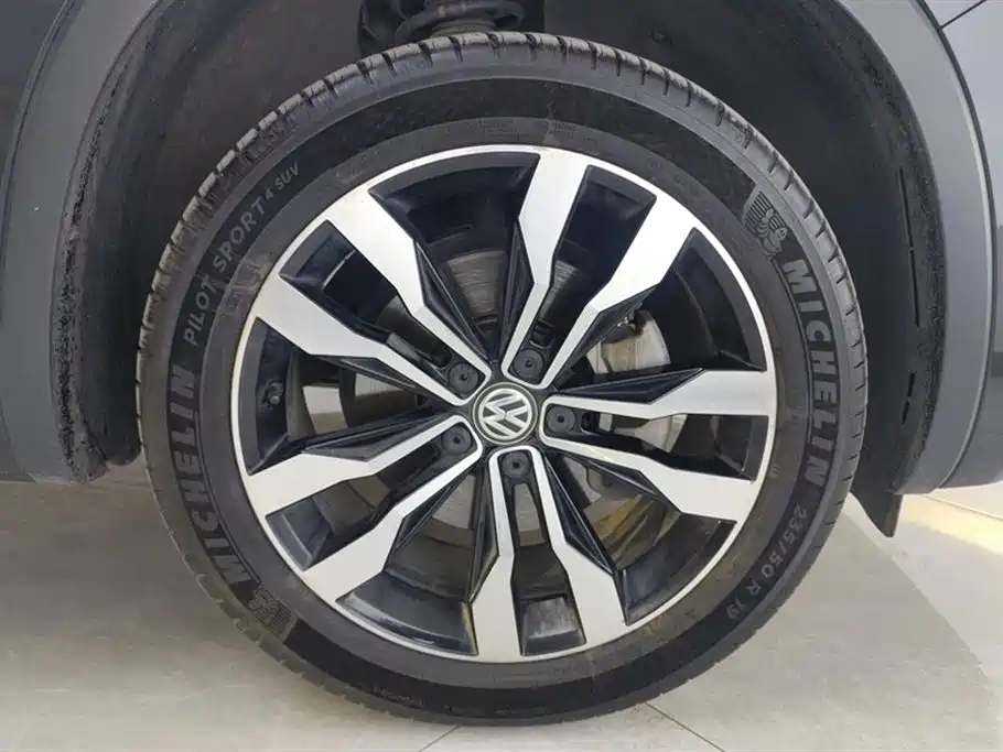 Tanyue 2020 380TSI four-wheel drive R-Line intelligent version купить на сайте DeffCars
