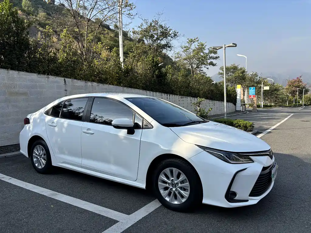 Corolla 2022 TNGA 1.5L CVT Pioneer Edition купить на сайте DeffCars