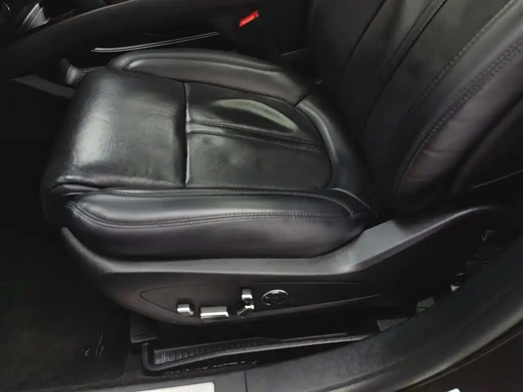 Voyager imported 2019 2.7T four-wheel drive premium version, National VI купить на сайте DeffCars