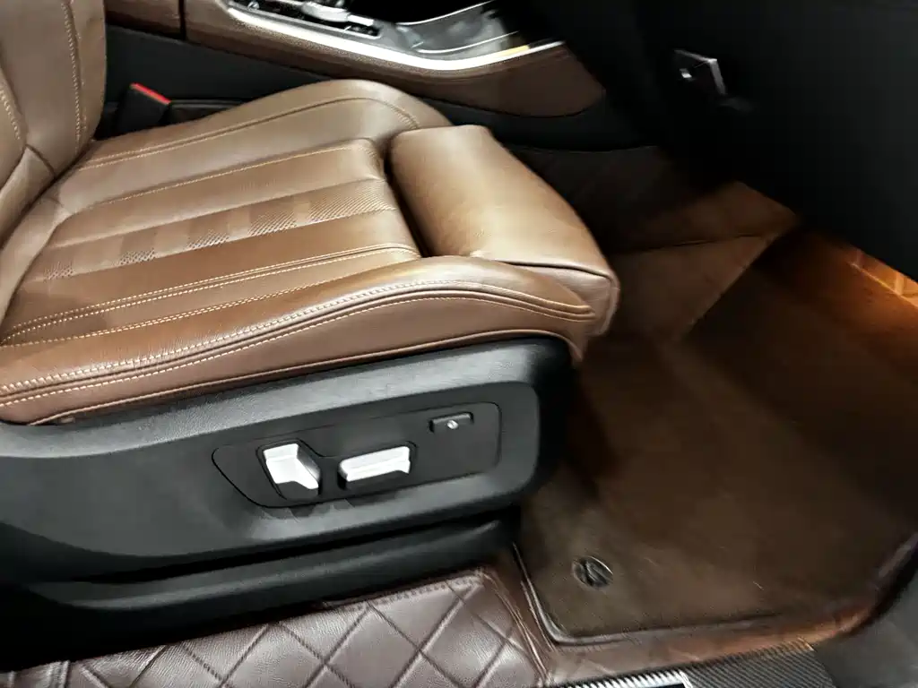 BMW X5 New Energy (Imported) 2020 xDrive45e M Sports Package купить на сайте DeffCars