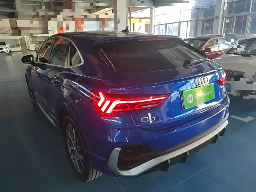 Audi Q3 Sportback 2020 40 TFSI Fashion Edition купить на сайте DeffCars