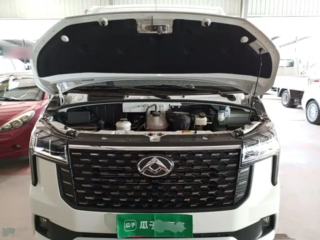 Xintu V80 2025 PRO Aoyuntong 2.0T automatic short-axle mid-roof 5/6 seats купить на сайте DeffCars