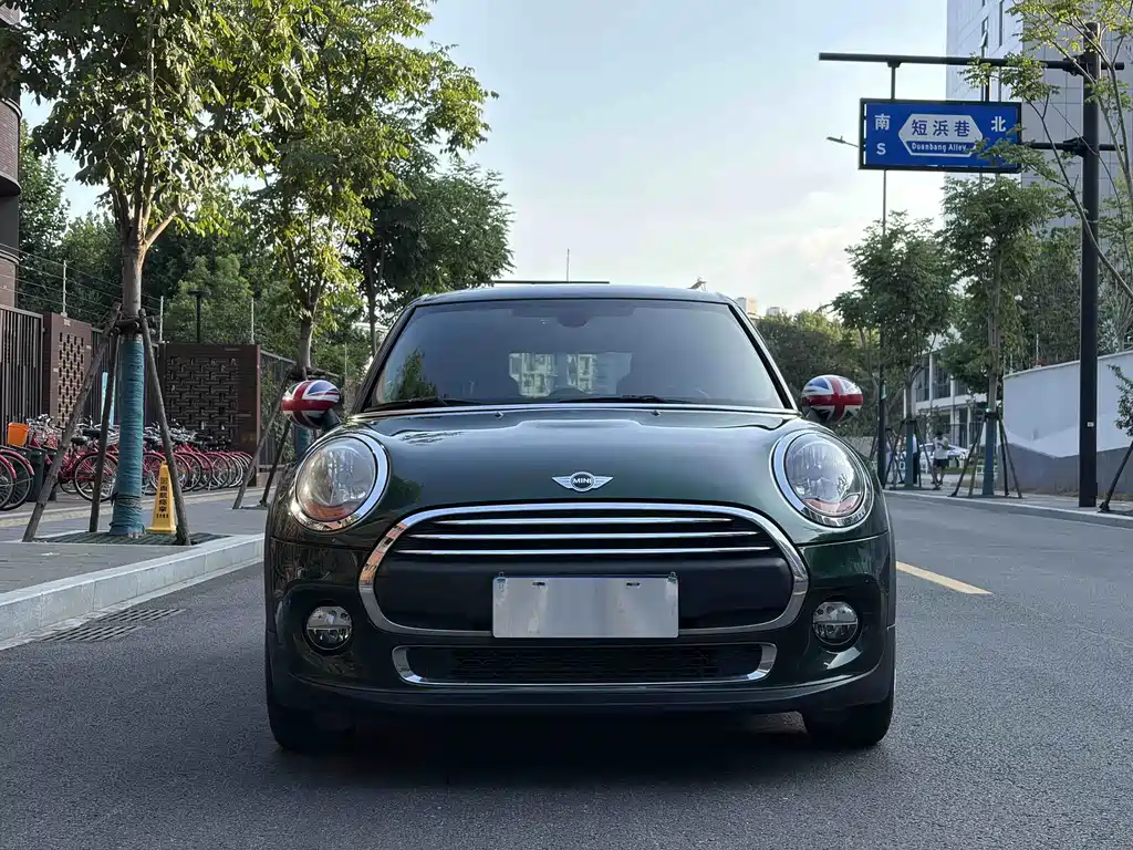 Mini 2016款 1.2T ONE 先锋派 五门版 купить на сайте DeffCars