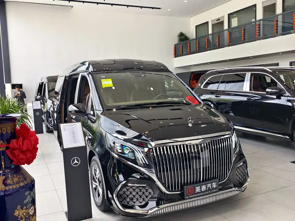 Vito 2024 2.0T Business Edition 7 seats купить на сайте DeffCars