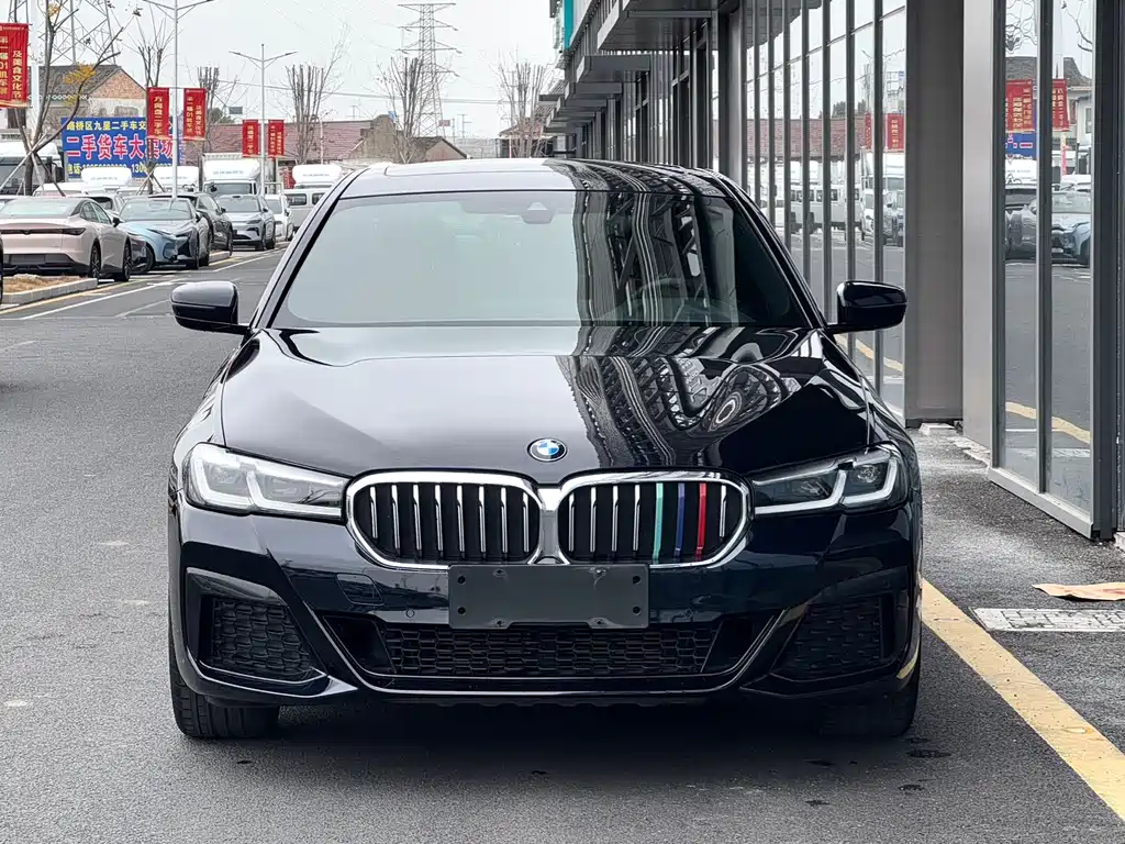 BMW 5 Series 2021 facelift 525Li M Sports Package купить на сайте DeffCars