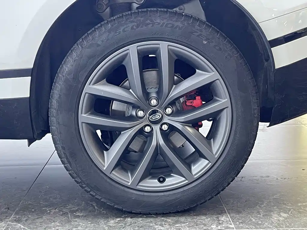 Range Rover Velar 2024 Dynamic SE купить на сайте DeffCars