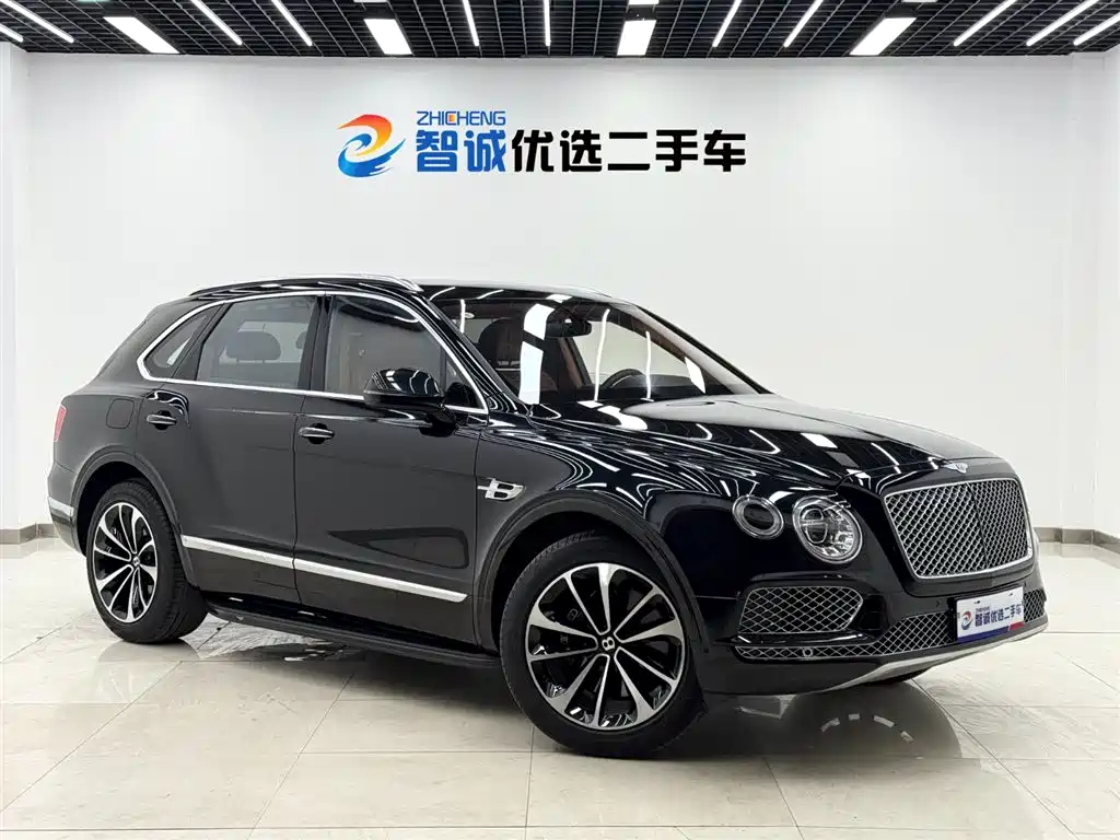 Bentayga 2016 6.0T Standard Edition купить на сайте DeffCars