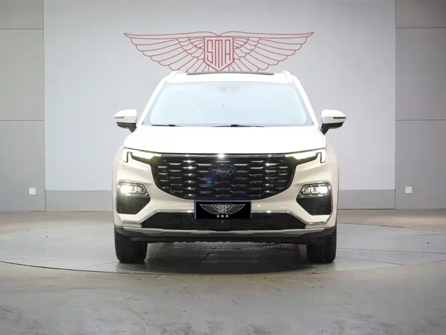 Lingyu 2023 EcoBoost 225 collar type 7 seats (2/2/3) купить на сайте DeffCars