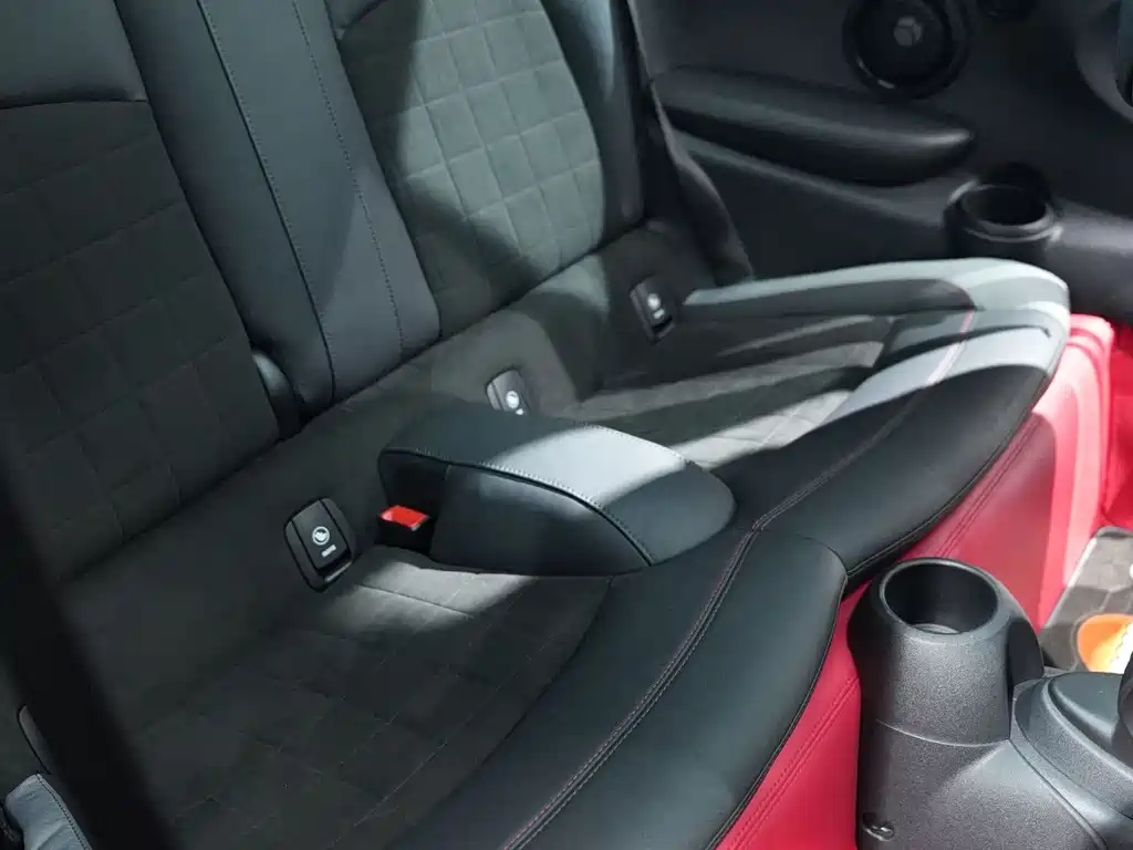 MINI JCW 2021 2.0T JOHN COOPER WORKS ALL-IN купить на сайте DeffCars