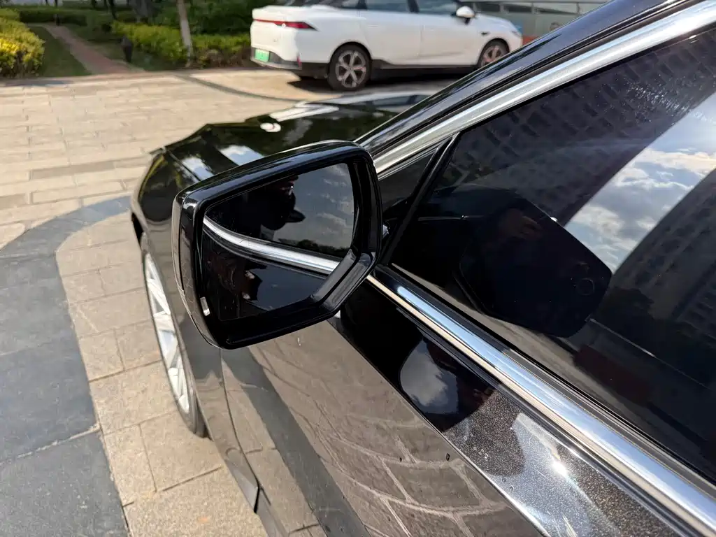Cadillac CT5 2022 28T Fashion Model купить на сайте DeffCars