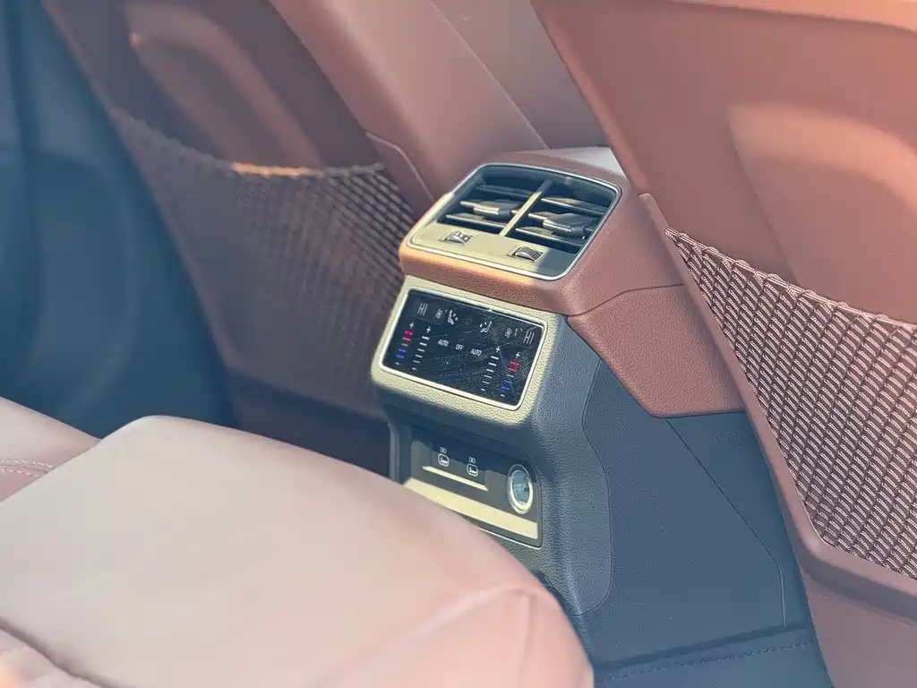 Audi A6L 2023 45 TFSI quattro premium model купить на сайте DeffCars