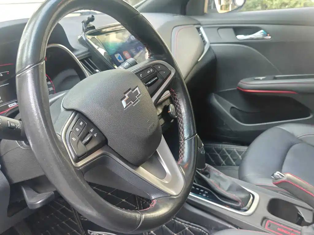 Cruze 2022 mild hybrid RS 330T automatic smooth version купить на сайте DeffCars