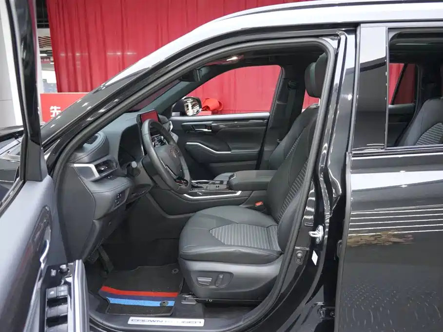 Crown Lufang 2022 2.5L HEV four-wheel drive premium version купить на сайте DeffCars