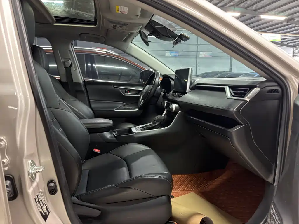 Wilanda 2020 2.0L CVT four-wheel drive luxury version купить на сайте DeffCars