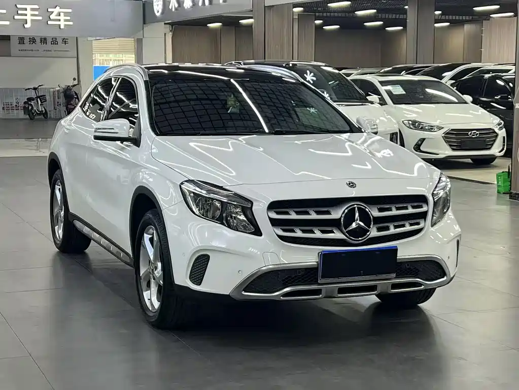 Mercedes-Benz GLA 2019 GLA 200 Dynamic купить на сайте DeffCars