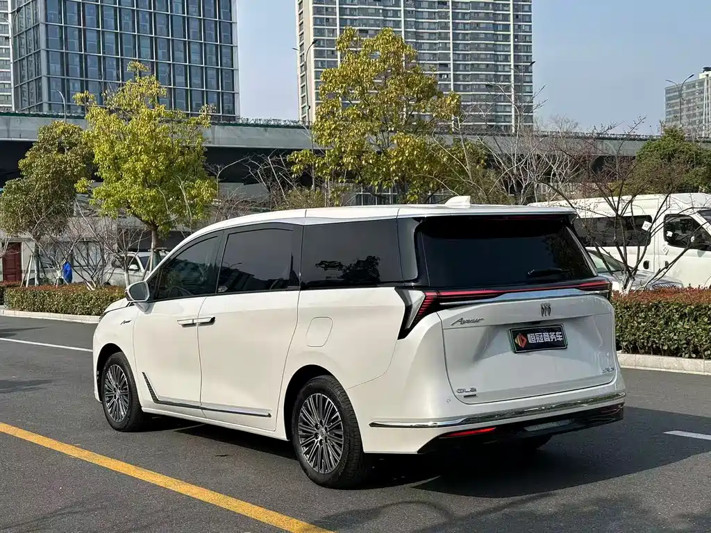 Buick GL8 New Energy 2024 Lu Zun Smart Edition 7 seats купить на сайте DeffCars