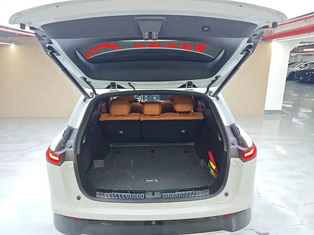 Xpeng G9 2022 model 702 Max купить на сайте DeffCars
