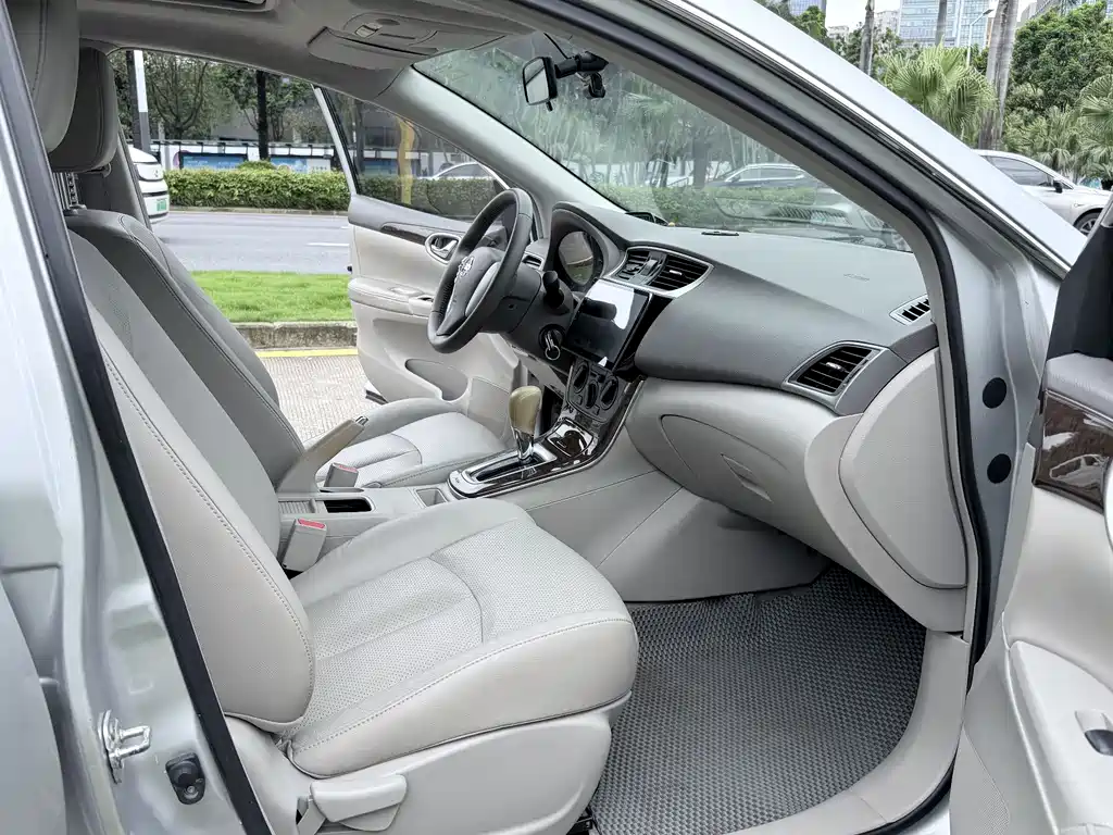 Sylphy 2014 1.6XV CVT Exclusive Edition купить на сайте DeffCars