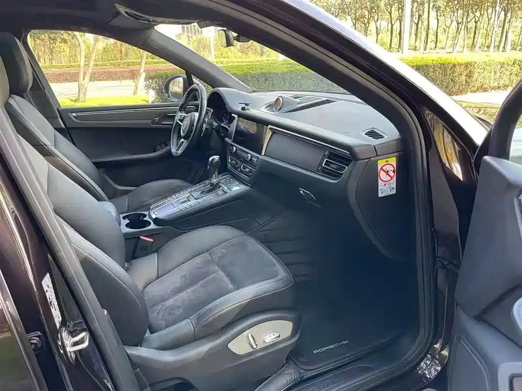 Macan 2018 Macan 2.0T купить на сайте DeffCars